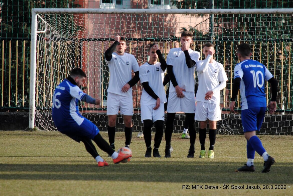 KAM ZA FUTBALOM: Cez víkend derby vo Vígľaši, v Očovej a v Hrochoti. Do Detvy pricestuje Poltár