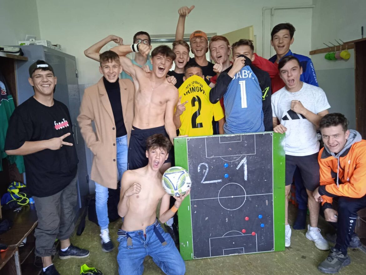 FUTBAL U19+HLASY: Proti Selciam zažiaril hattrickom Tomáš Ostrihoň. Spartak pripravil béčku Hamšíkovcov prvú prehru