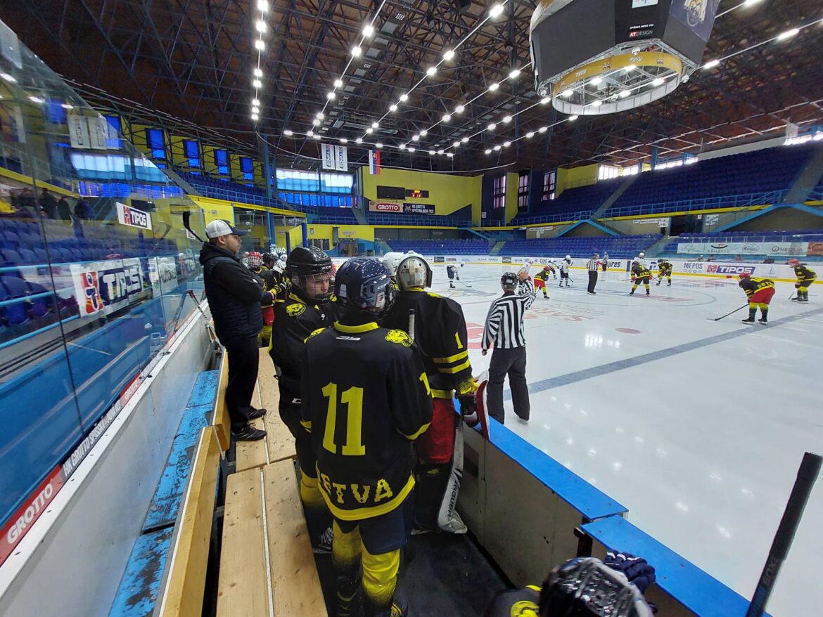JUNIORSKÝ HOKEJ: Trip na východe priniesol Detve 4 body. Proti Trebišovu sa blysli hattrickom Marek Lantoši a Nikolas Baláž