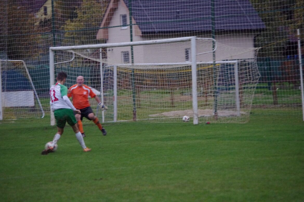 KAM ZA FUTBALOM: Dorastenecké derby v Detve. Hrochoť čaká náročný duel s Osrblím. Spartak hostí Dudince