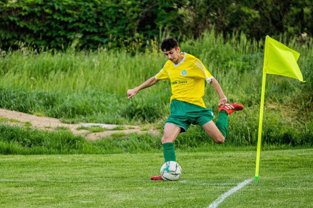KAM ZA FUTBALOM: Látky vycestujú do Hrochote, Zvolenská Slatina hostí Budču a dorastenci Divína vyzvú Kriváň