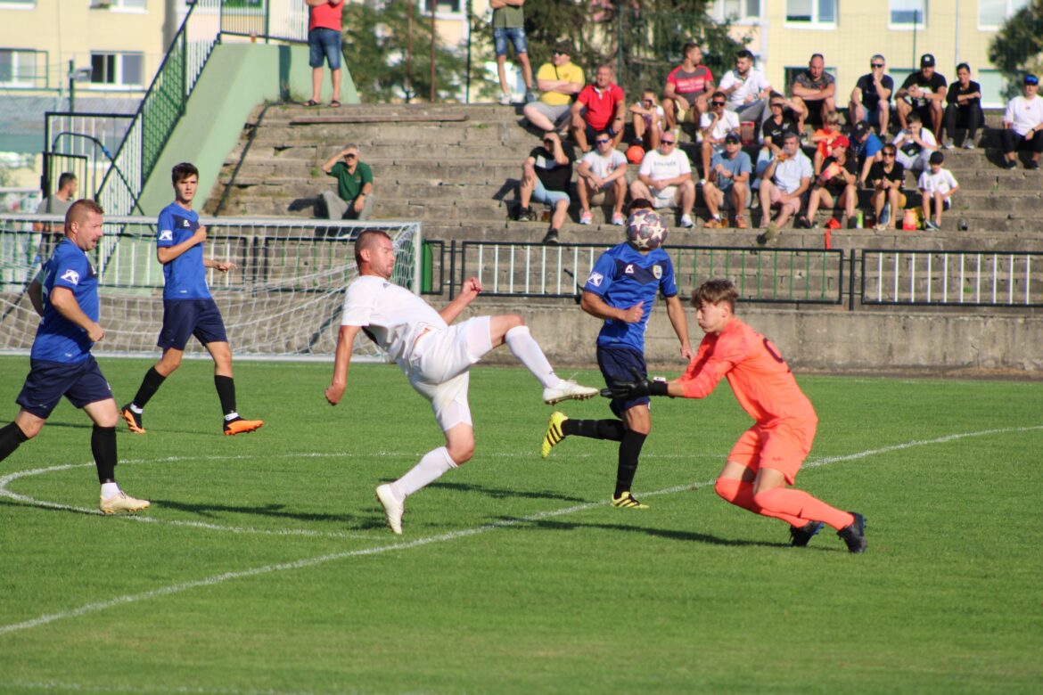 KAM ZA FUTBALOM: V Očovej derby odvekých rivalov, Látky v šlágri kola vyzvú Sásovú a Spartak hostí Bacúch