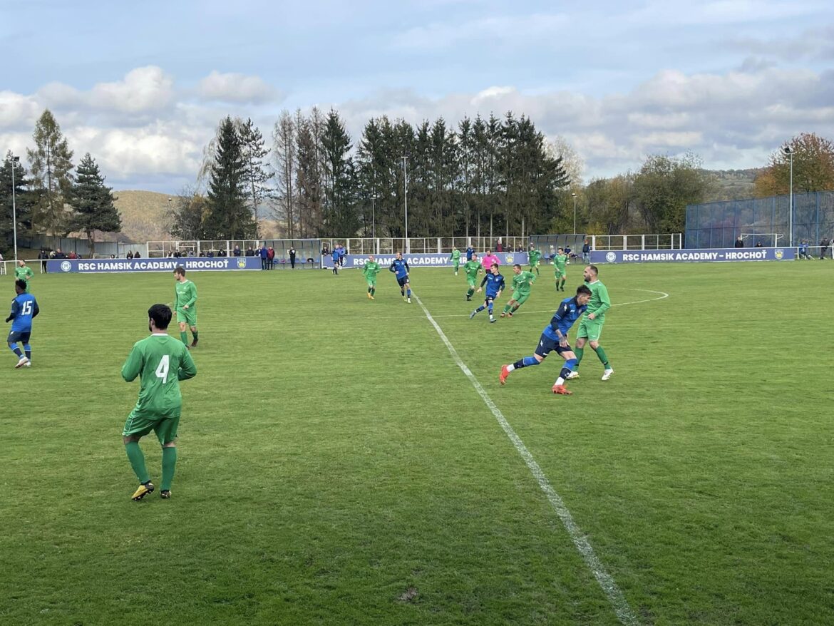 KAM ZA FUTBALOM: Spartak zabojuje o prvú výhru v Selciach, Očová hostí Pliešovce a Slatina hrá v Dobrej Nive