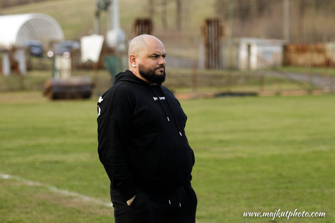Nový tréner Hriňovej Vladimír Sendrei je zástancom útočného futbalu: Ak hráči k tomu pristúpia zodpovedne, tak verím, že sa nám podarí zachrániť