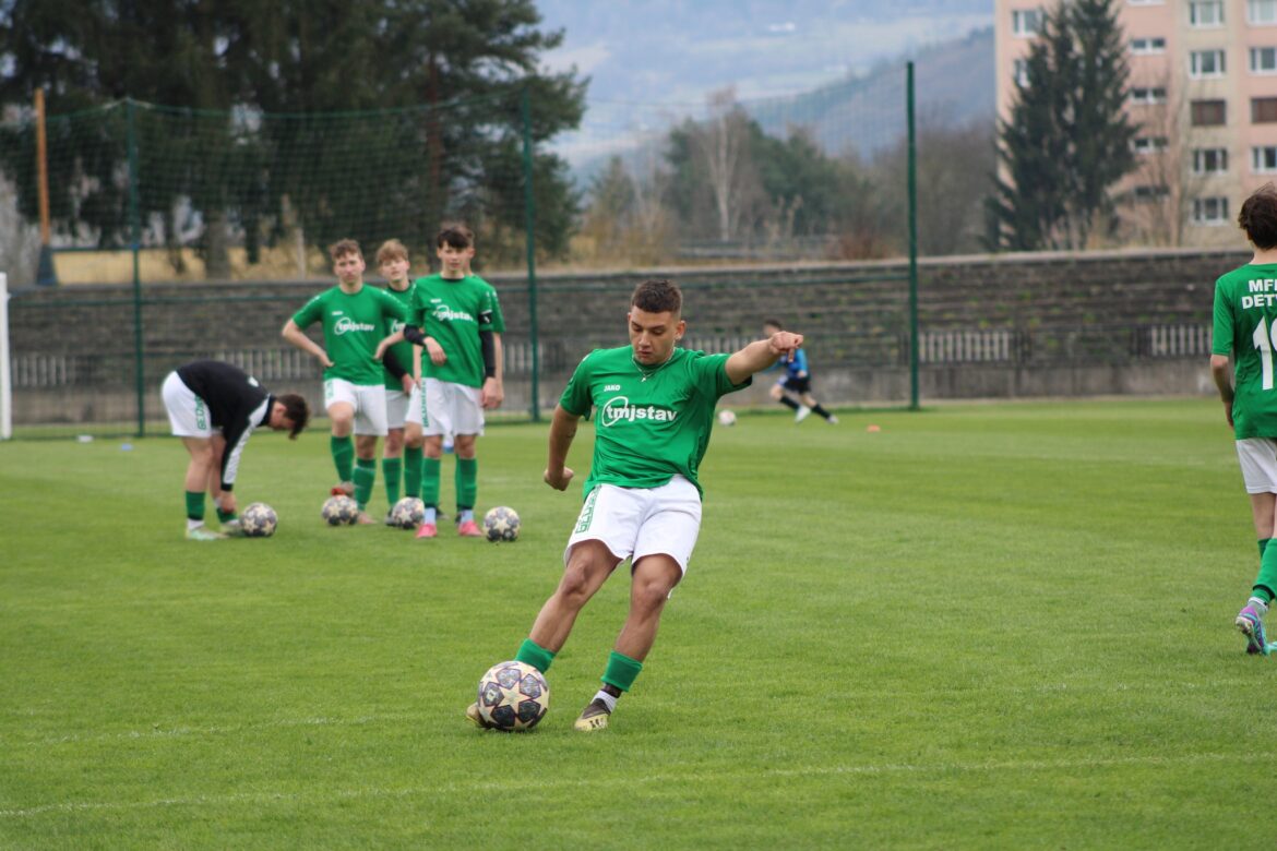 DORASTENECKÝ FUTBAL: V drese U19 debutoval Dávid Jedlička, za mladší dorast dvakrát skóroval Danyel Kučera