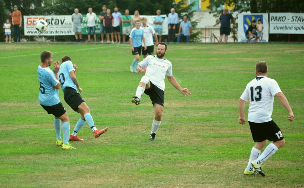 KAM ZA FUTBALOM: Detva vyzve v derby Látky, do Hrochote príde Braväcovo a Detvianska Huta si to rozdá s Krviváňom